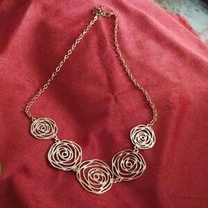 Elegant Gold Tone Swirl Necklace And Earrings